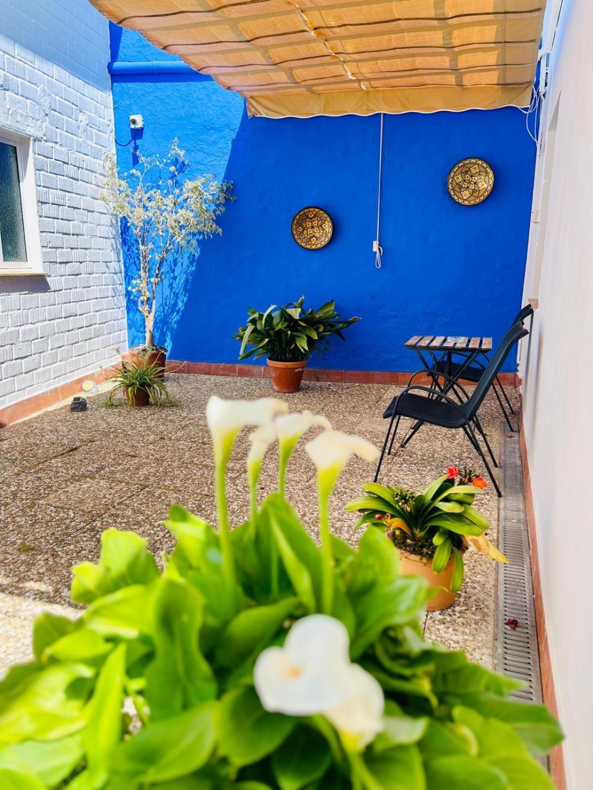 Hostal El Faro Chipiona Exteriör bild
