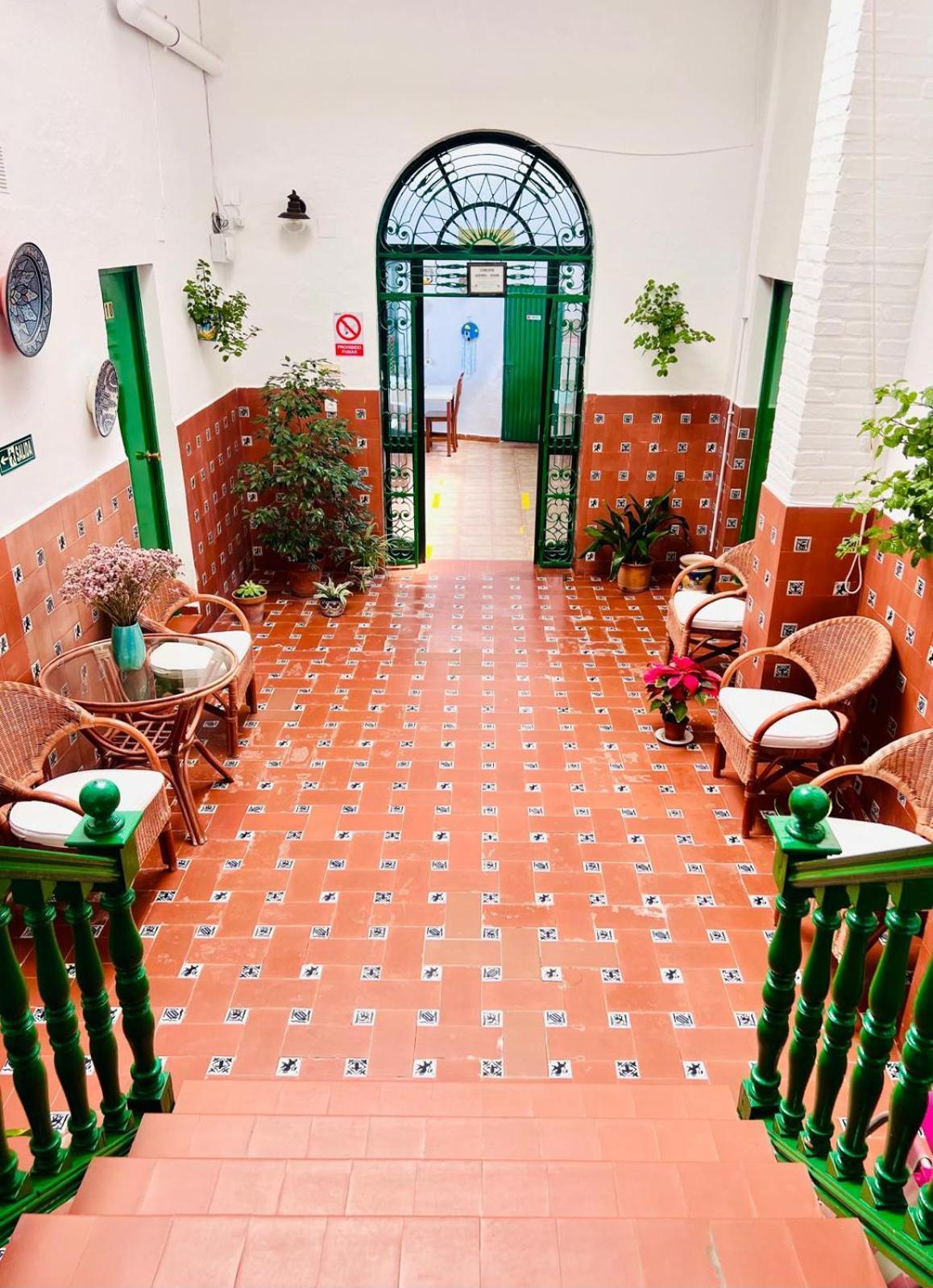 Hostal El Faro Chipiona Exteriör bild