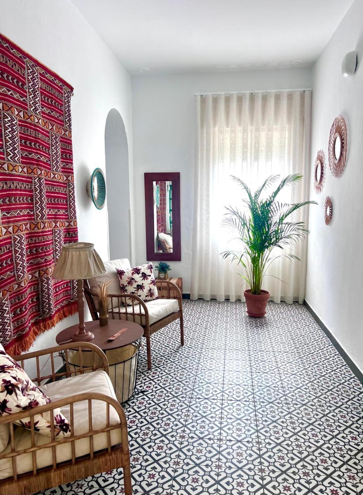 Hostal El Faro Chipiona Exteriör bild