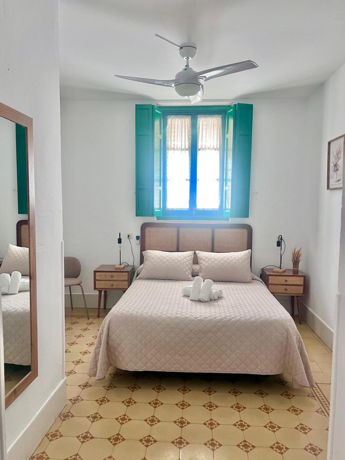 Hostal El Faro Chipiona Exteriör bild