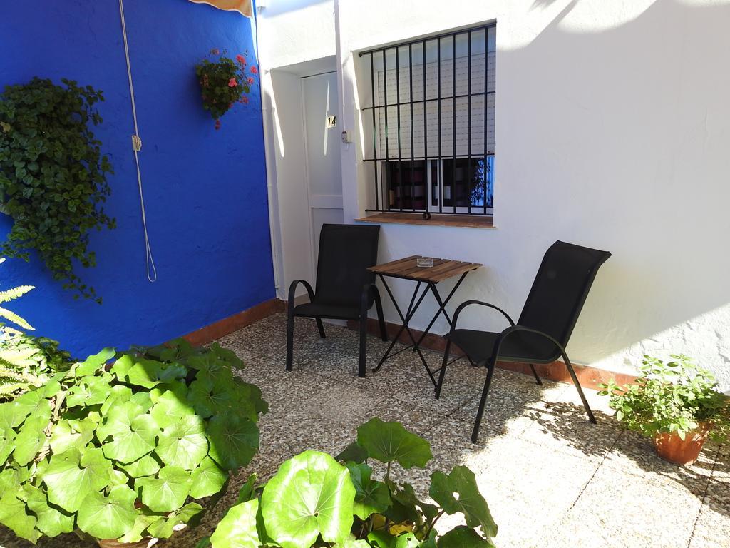 Hostal El Faro Chipiona Exteriör bild